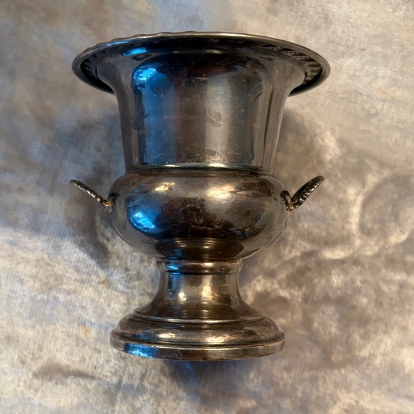 Vintage Mini Silver Miniature Urn - Picture 4 of 7